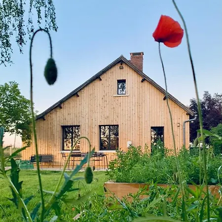 Guest house La Clef Des Champs 61 *