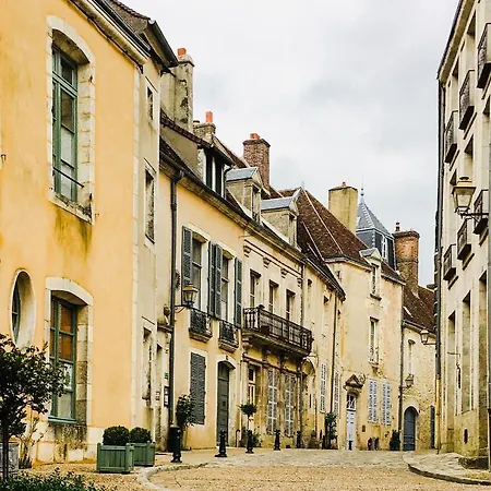 La Clef Des Champs 61